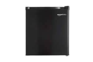 AmazonBasics Single Door Mini Refrigerator